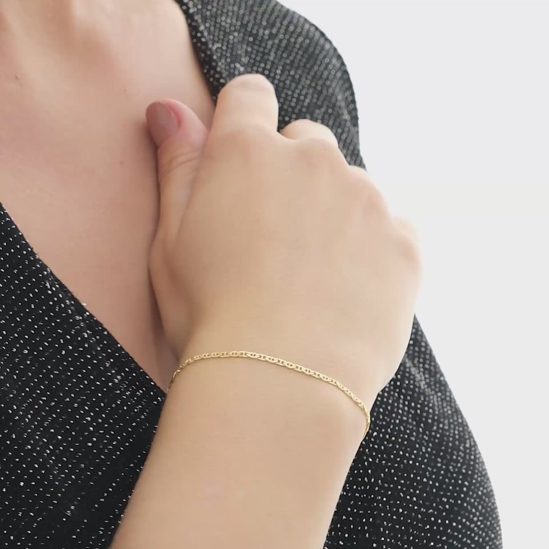 Brazalete de cadena marinera en oro macizo de 14 k
