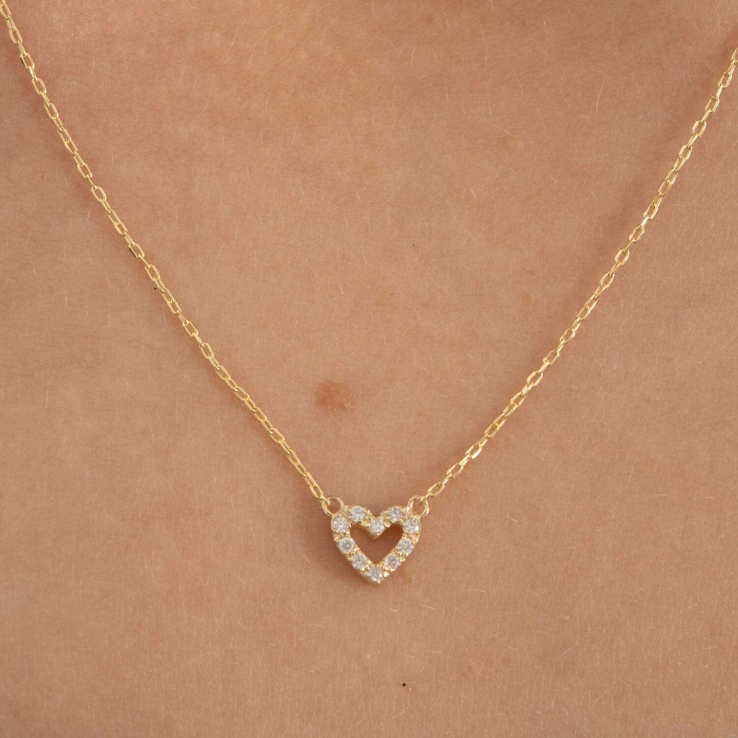Diamond Small Heart Necklace in 14k Solid Gold - JCarat