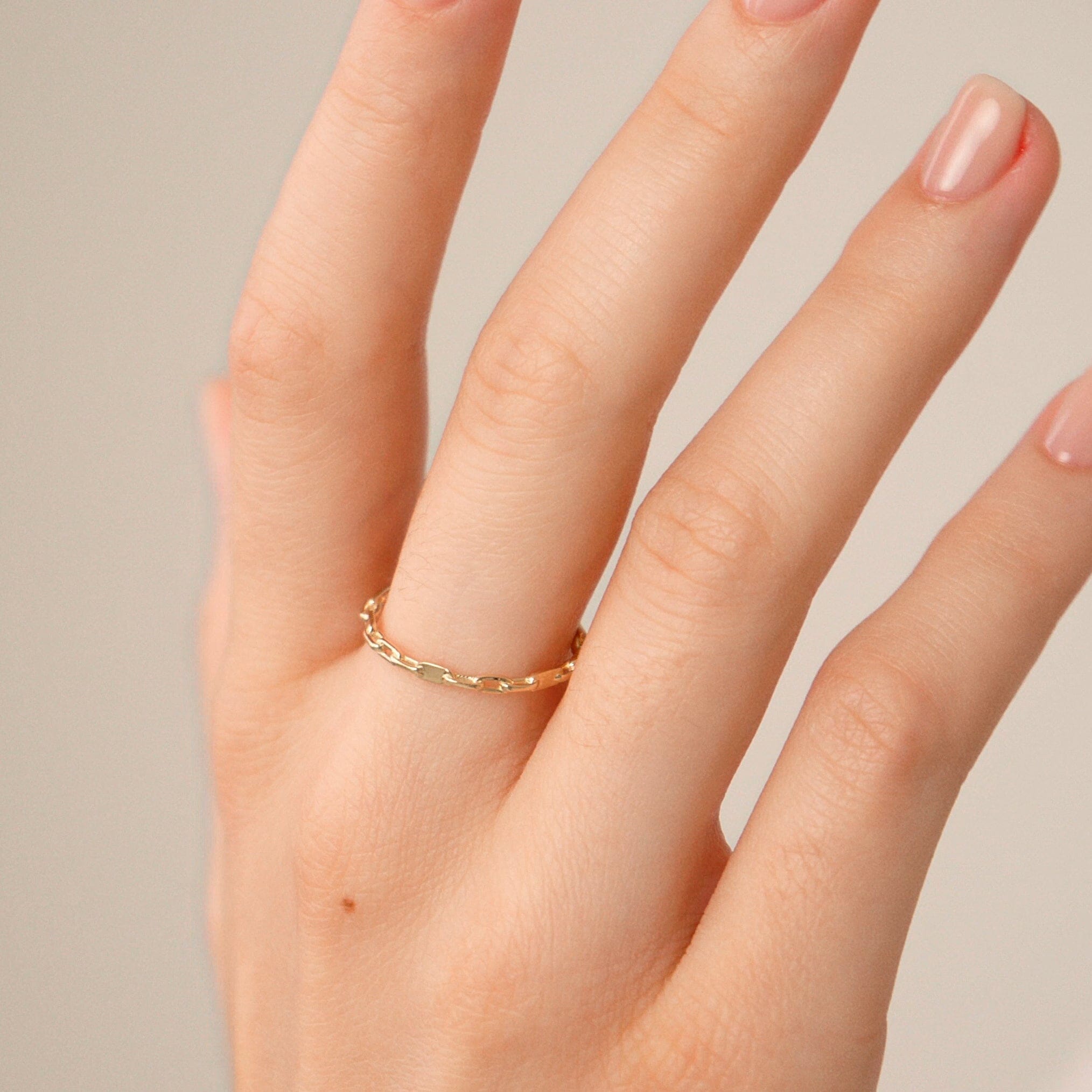 Chain Ring in 14k Solid Gold - JCarat