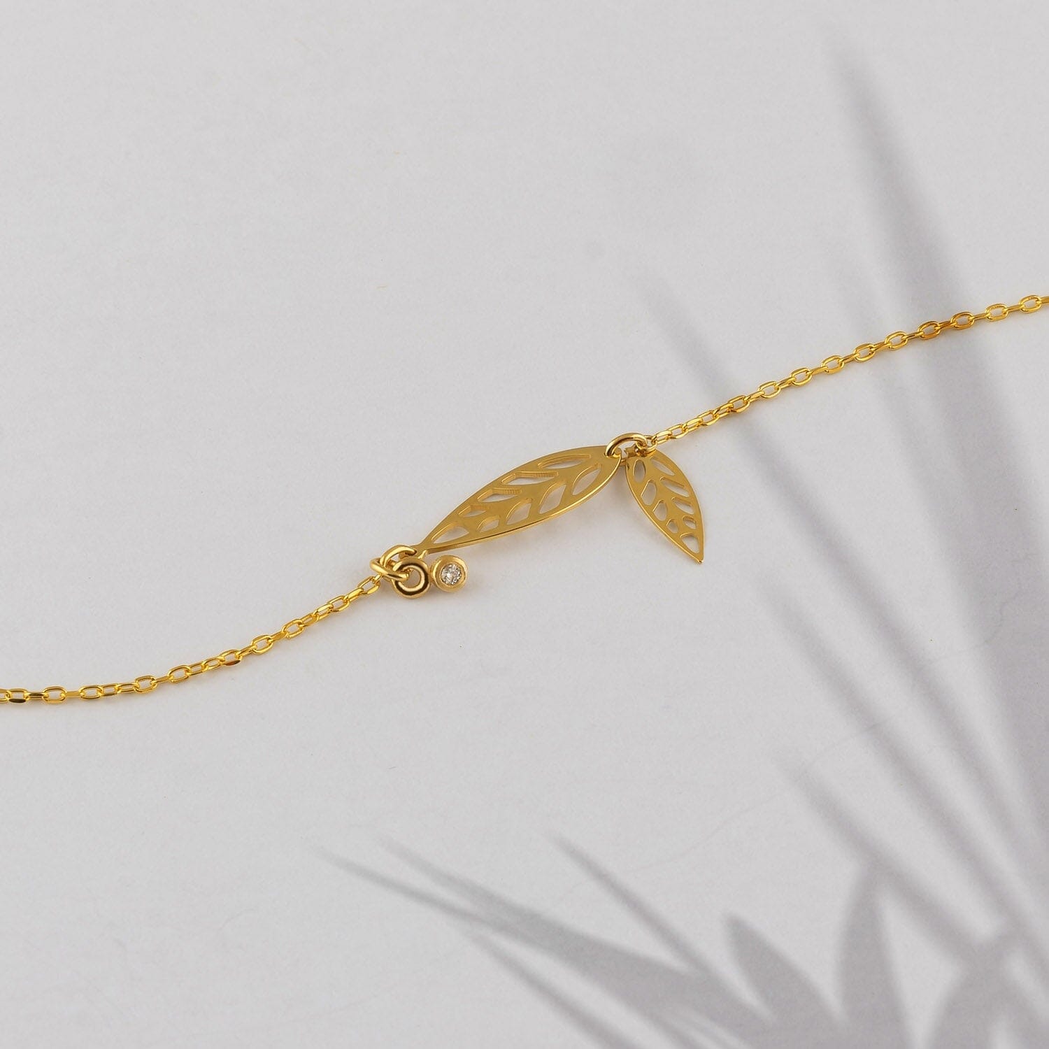 Diamond Leaf Bracelet in 14k Solid Gold - JCarat